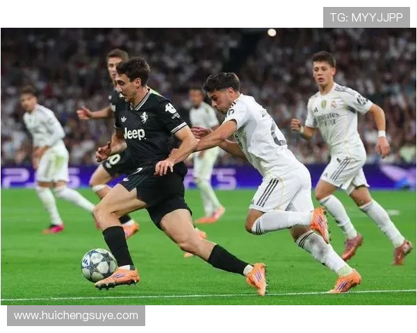 五大联赛激战正酣 各大豪门争雄 新赛季精彩纷呈 球迷热情高涨