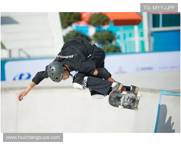 深圳滑板队技术之争引发热议各方观点碰撞激烈讨论 深圳滑板队技术之争引发热议各方观点碰撞激烈讨论