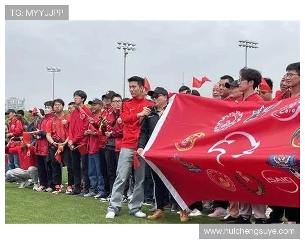 深圳新鹏城迎战梅州客家力争胜利 聚焦关键比赛瞬间与精彩表现