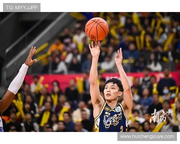 CBA激战山东西王迎战天津队全力争胜展现球队实力与斗志